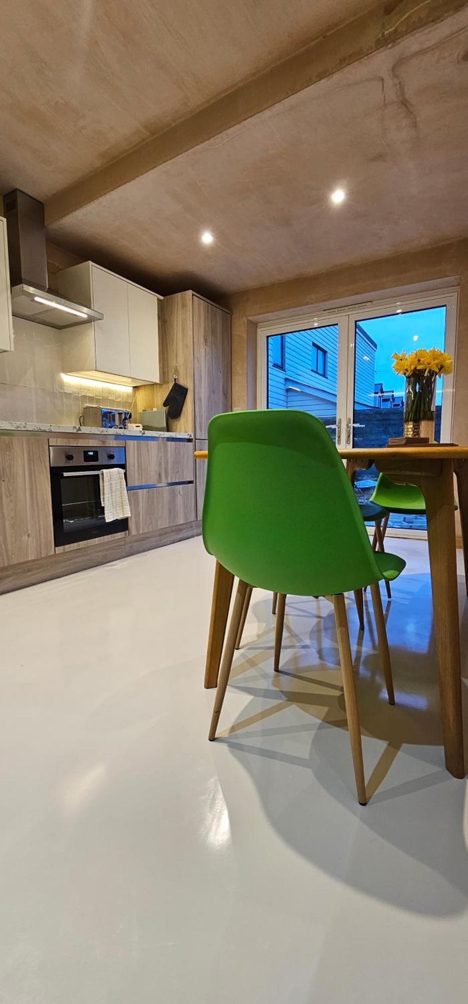 Shorebreak Apartments New Quay Esterno foto